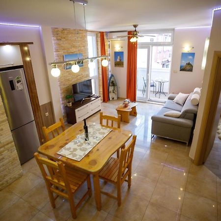 Apartment Centrum Zara Esterno foto